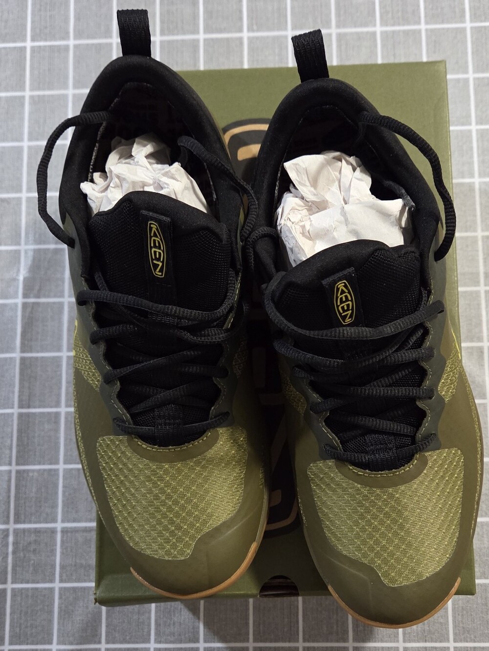 KEEN Olive Green and Black Men's Athletic Trail Shoes